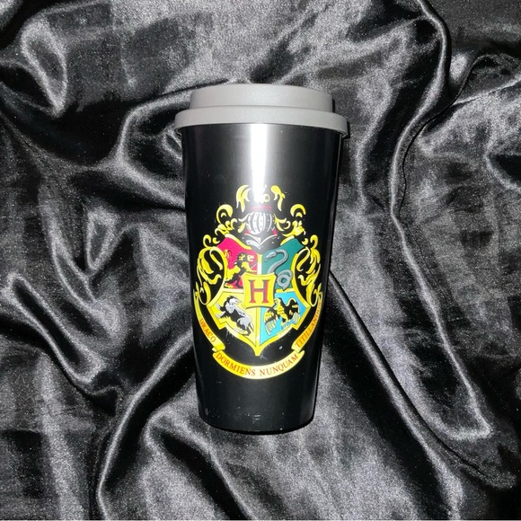 Harry Potter Hogwarts Tumbler Cup - Picture 2 of 3